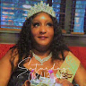 Meet your Posher, Carowell